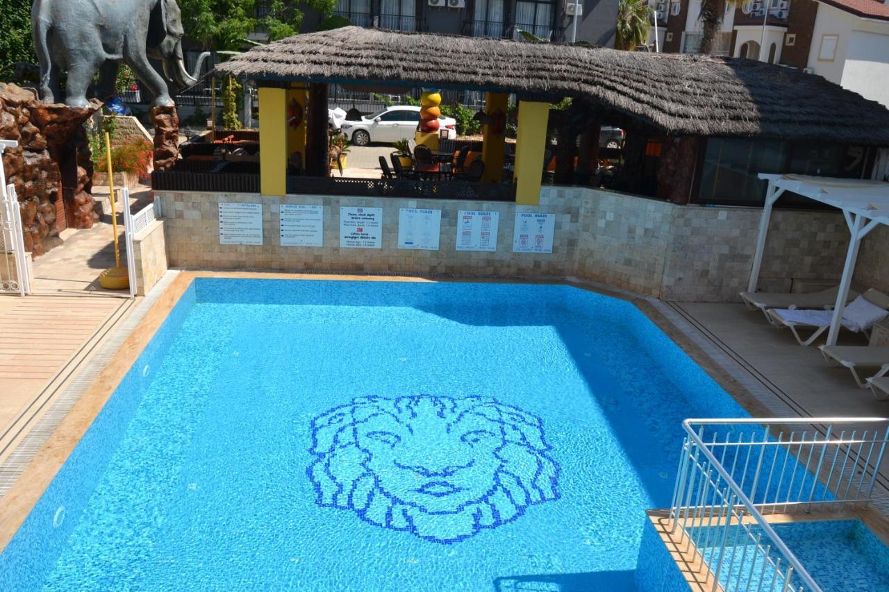 Apartment Safari Suit N-5 *